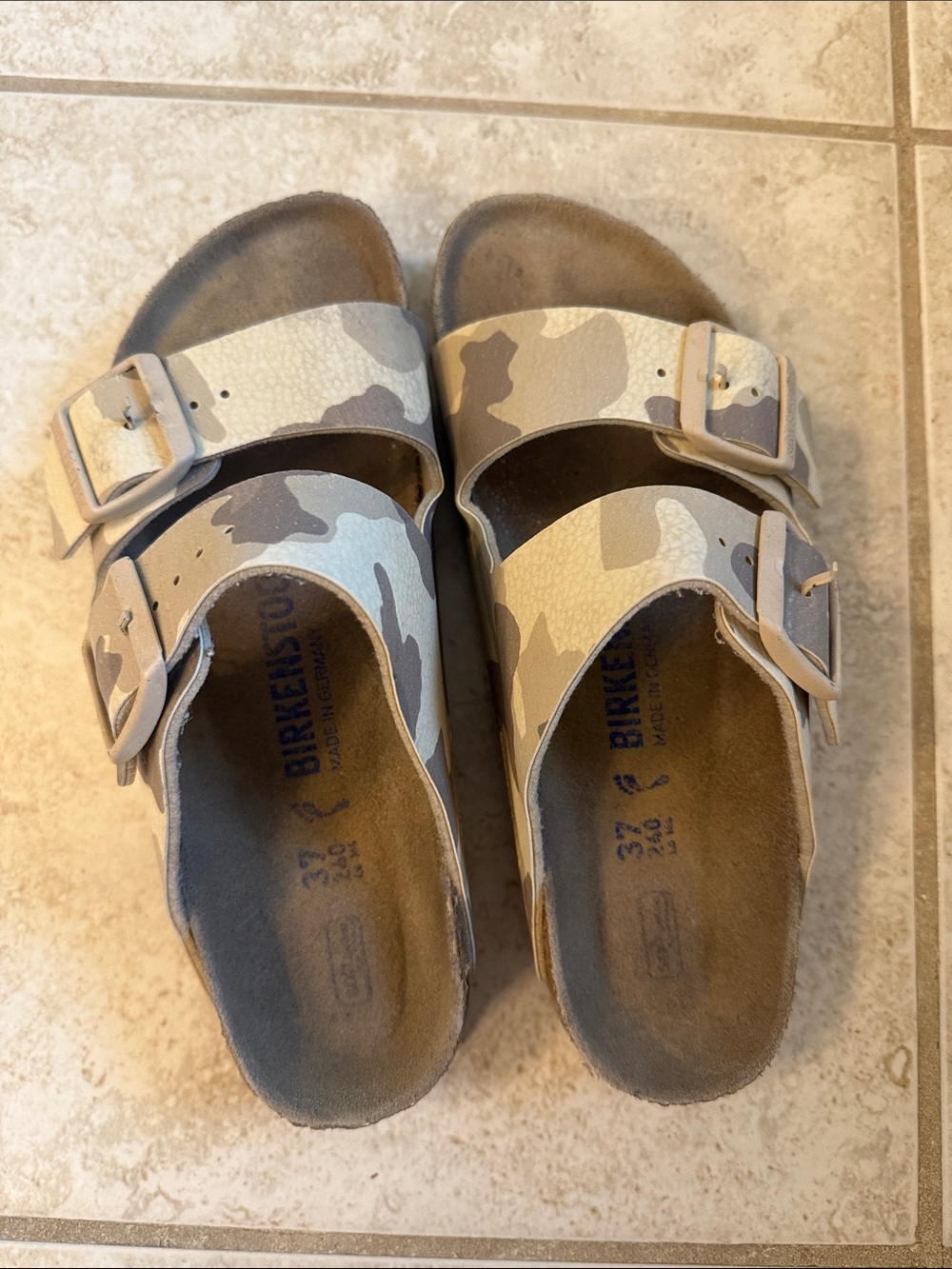 Birkenstock Kids Desert Camo Arizona Sandals - Beige/Cream